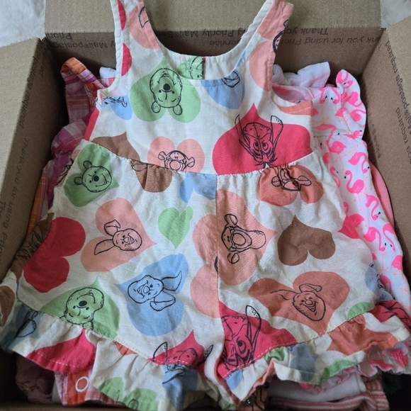 Mystery Box With 4-5lbs Baby Clothes - Picture 5 of 10